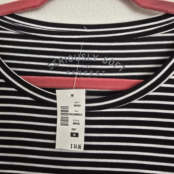 NEW Aeropostale Long Sleeve Seriously Soft Striped Crew T-Shirt Tee Medium - Picture 4 of 6